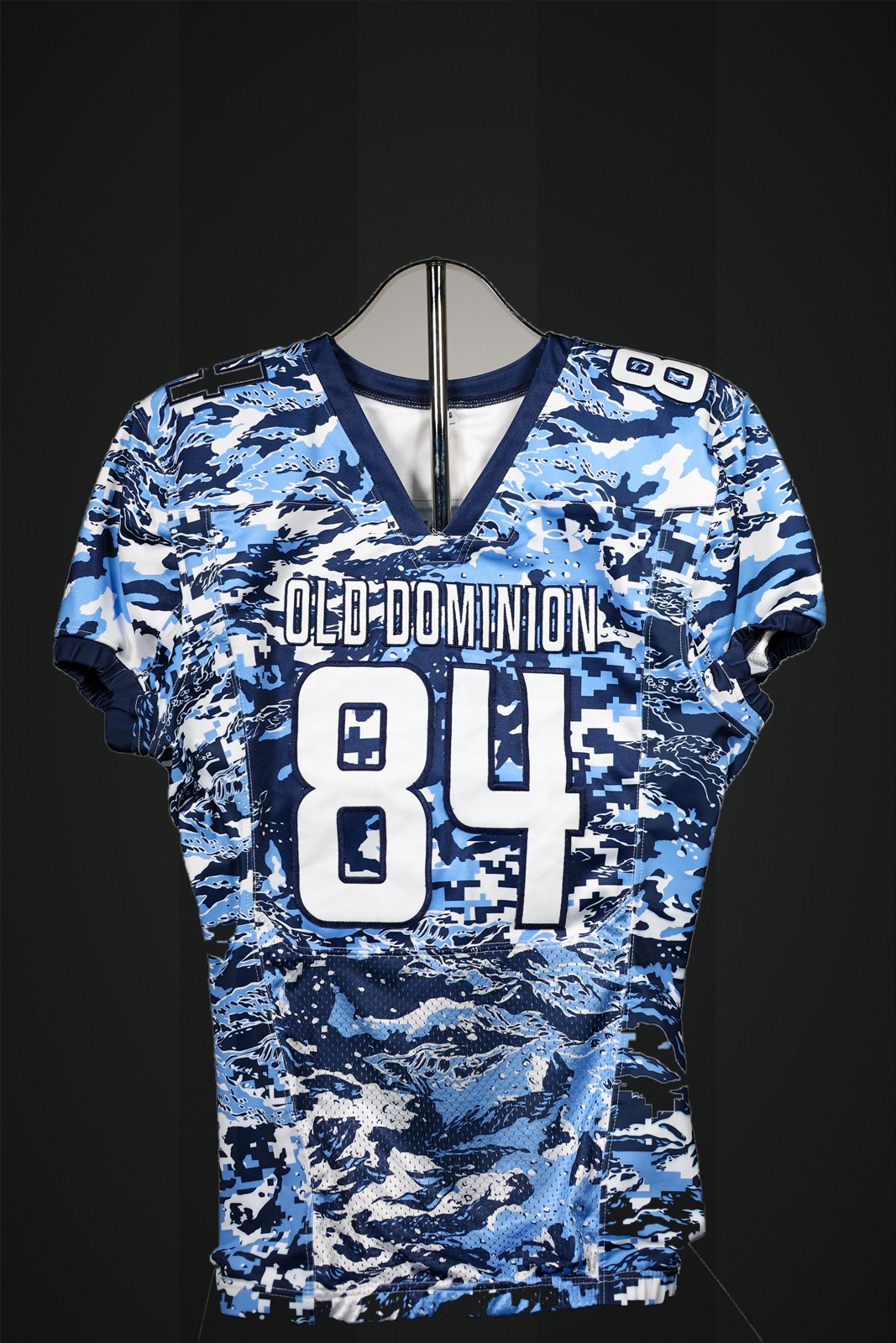 Jersey #84 — Taysean Jones
