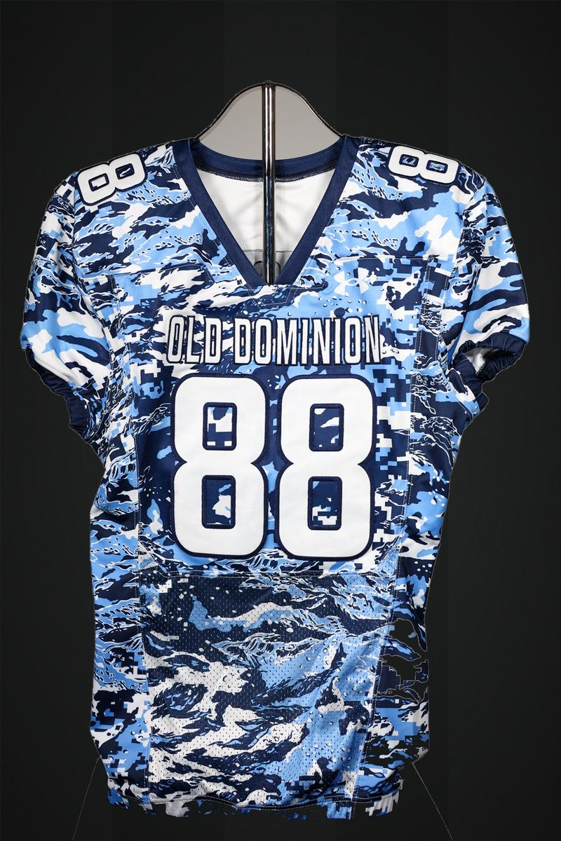 Jersey #88 — Karl Peterson